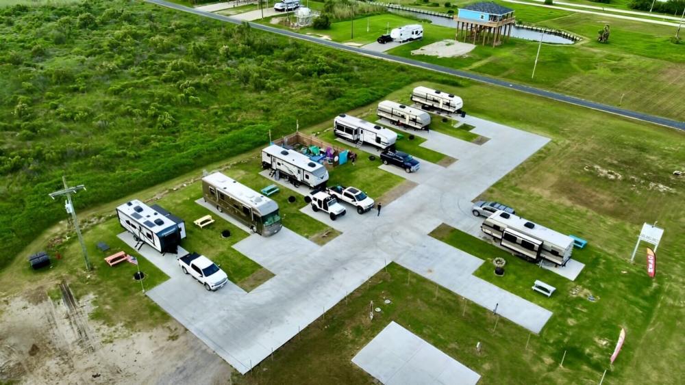 Overhead view at site Bolivar East RV Park