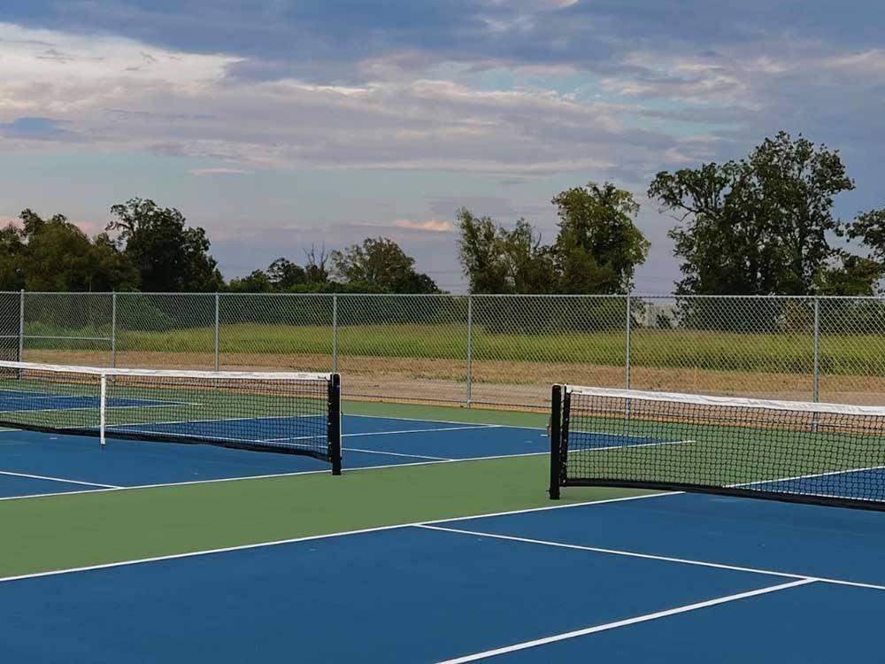 The pickleball courts at TIGER'S TRAIL RV RESORT