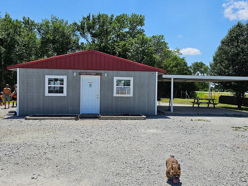 A building with covered seating area