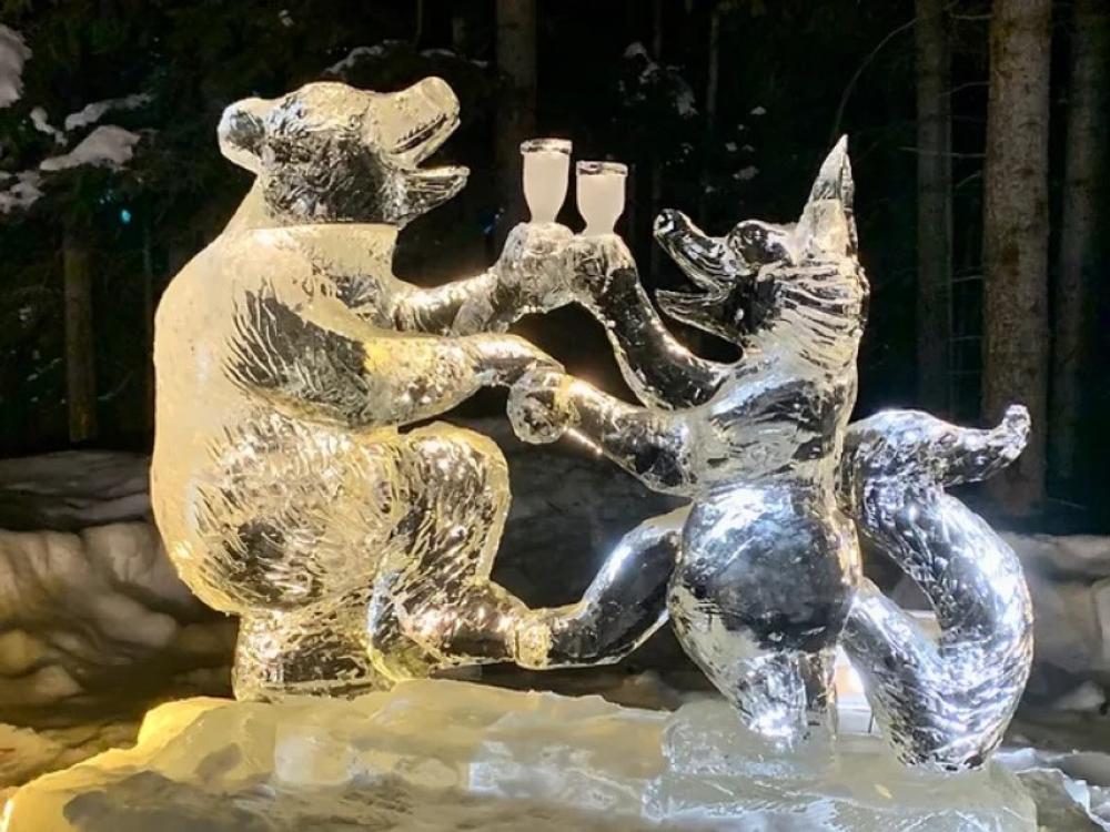 Ice sculptures at Ice Art RV Park & Campground