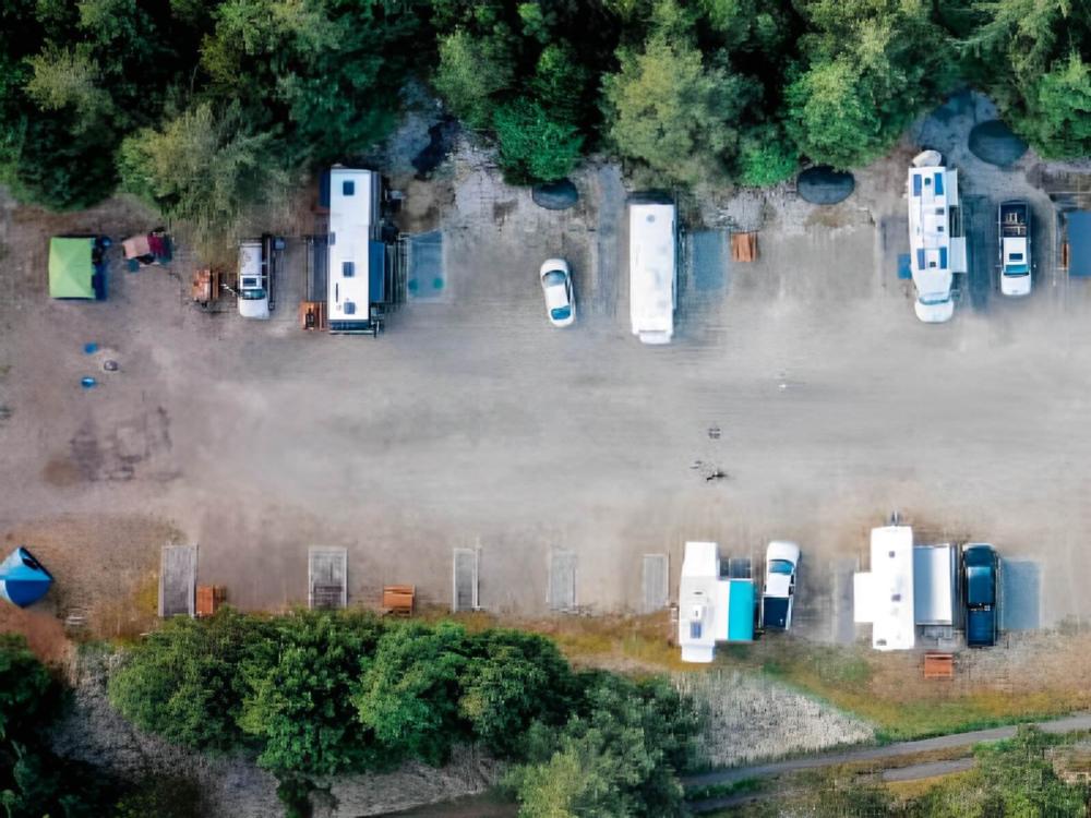 Overhead view at site The Lamp Camp