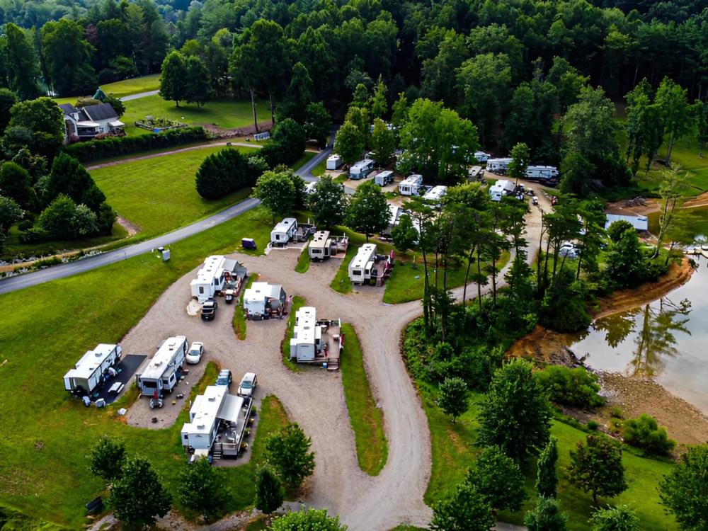 RV's parked at site Cove Ridge Marina and Resort