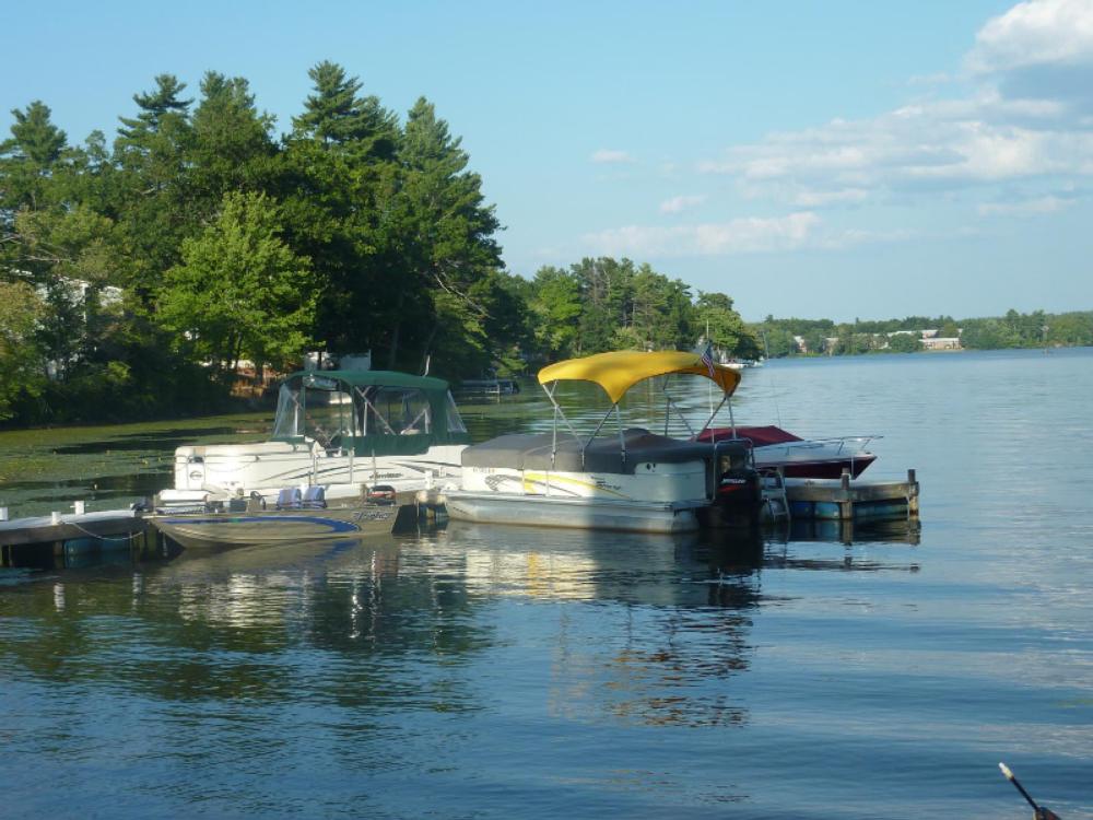 Boats docked at Berry's Grove Campground
