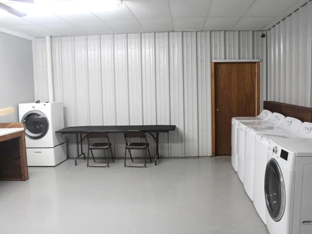 Inside view of the laundry room at BRIDGEVIEW RV PARK