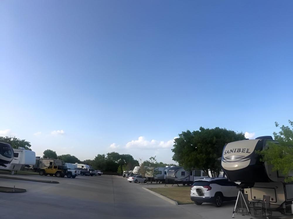 Trailers parked at site Gallagher Acres RV Park