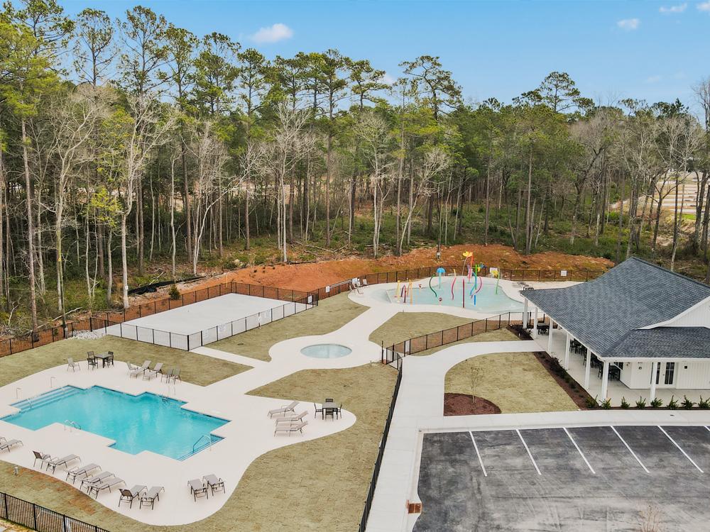 Aerial view of the swimming pool at CROOKED OAKS RV PARK