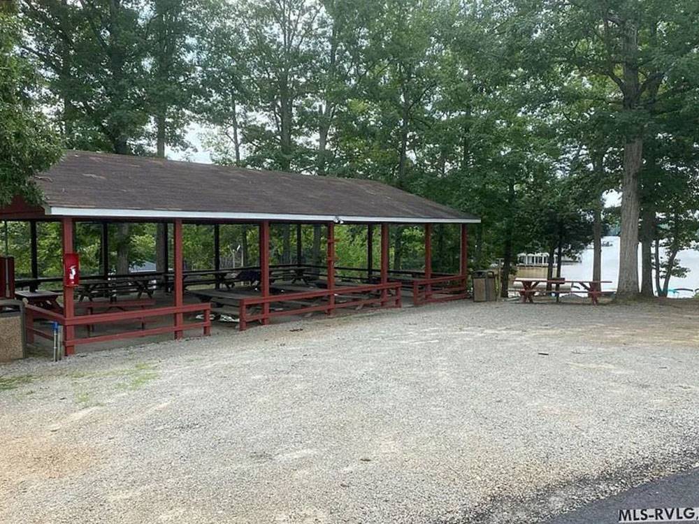 Covered seating area
