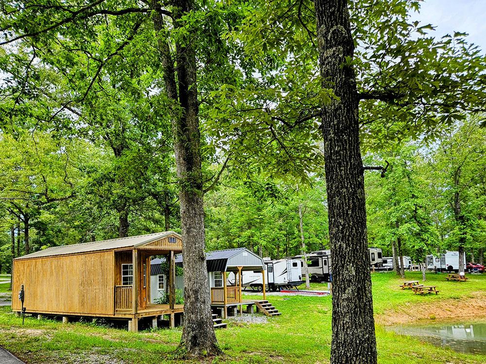 Tiny houses and RV sites at MOUNTAIN TOP RV PARK