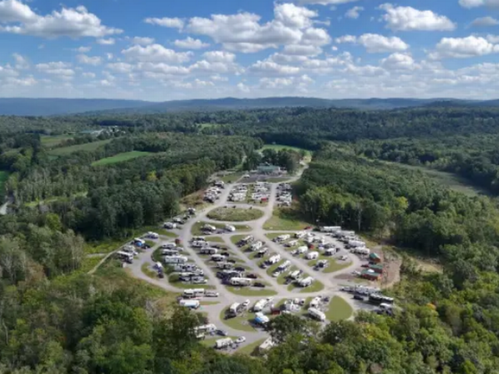 Aerial view of the park at Skyridge Trails Campground