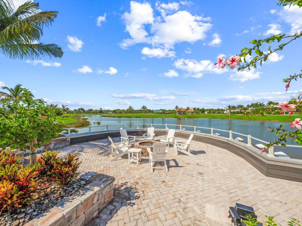 Firepit seating at Laguna Caribe