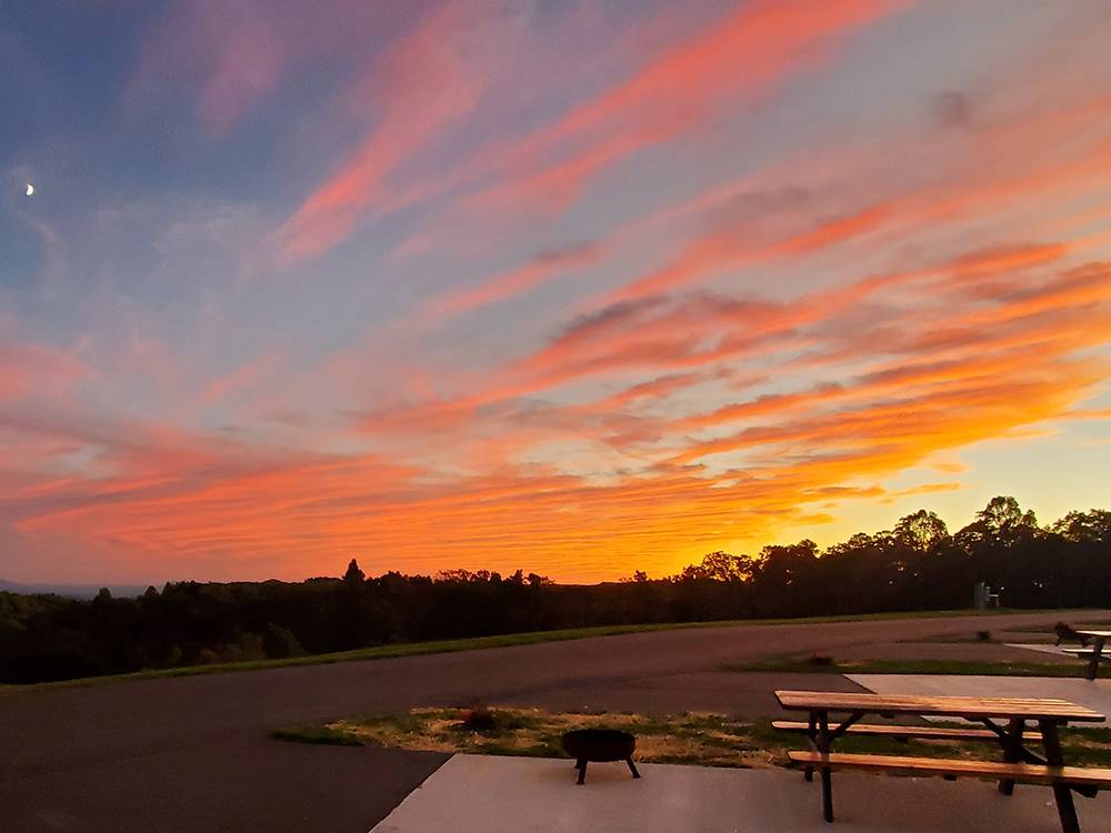 Park at sunset at The Oaks RV Resort