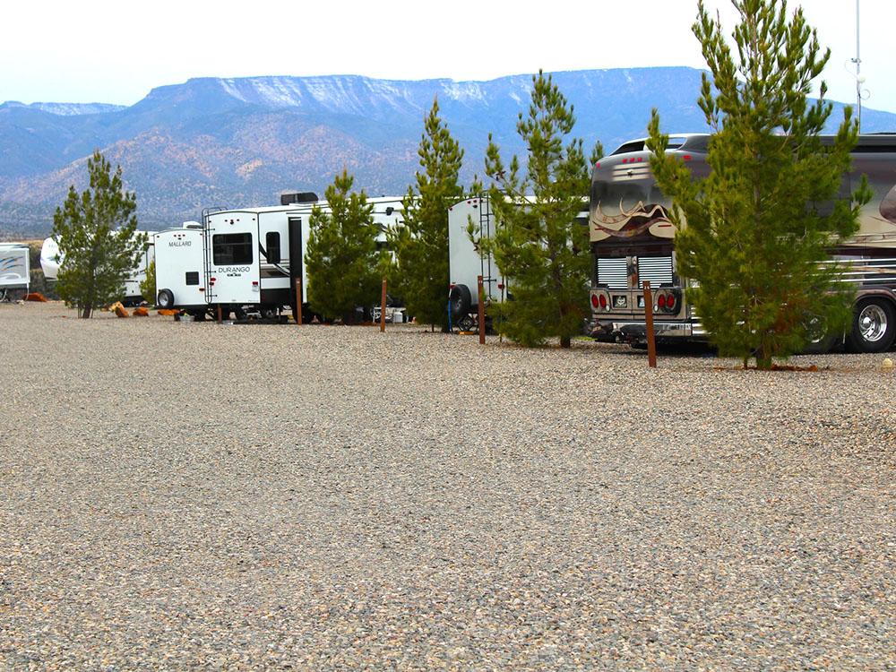 Gravel road through sites at SEDONA VIEW RV RESORT