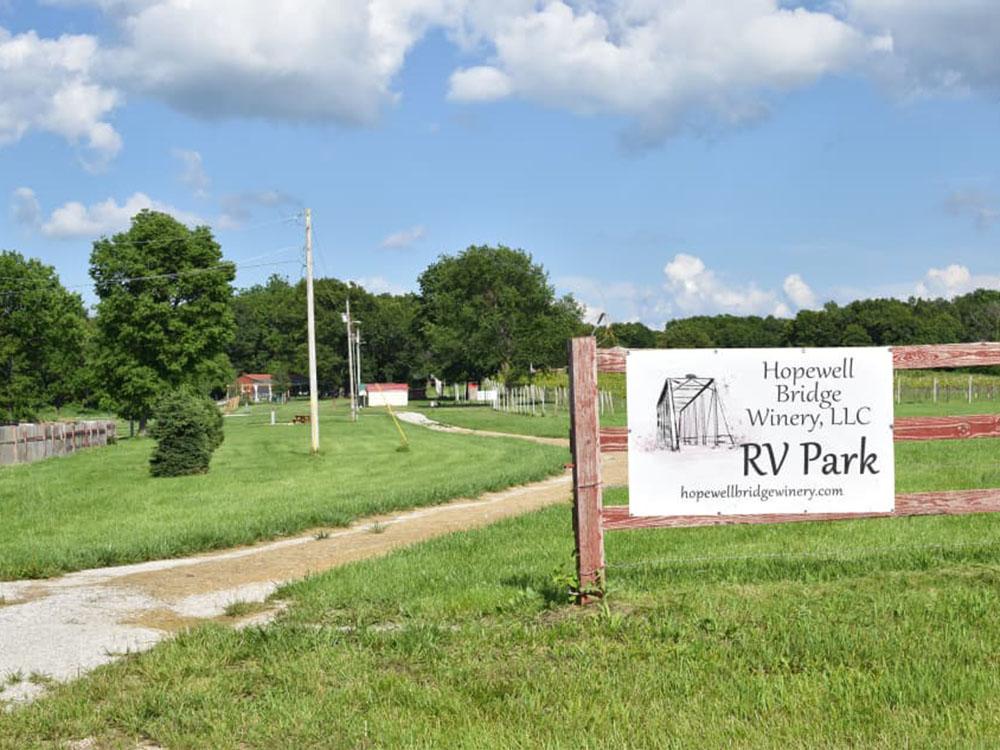 Park sign at HOPEWELL BRIDGE WINERY & RV PARK