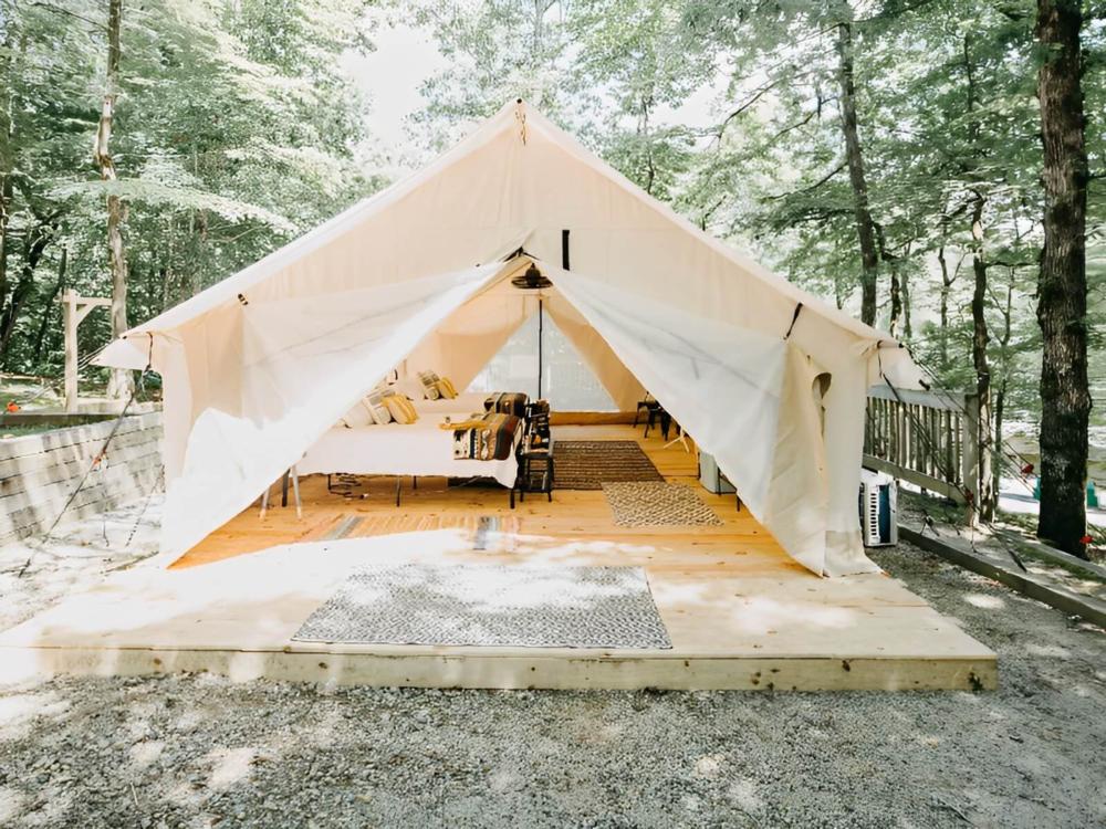 Open look at glamping tent at site Timberline Glamping at Lula