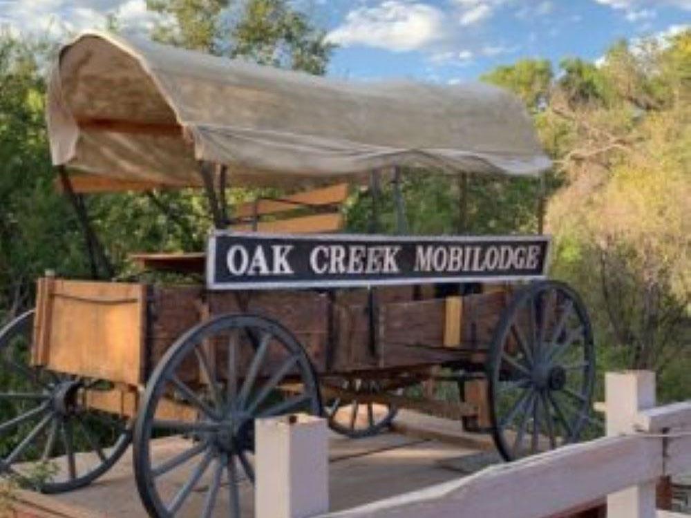 Covered wagon at OAK CREEK MOBILODGE