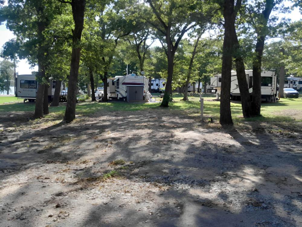 Parked trailers at site Sunset Resort