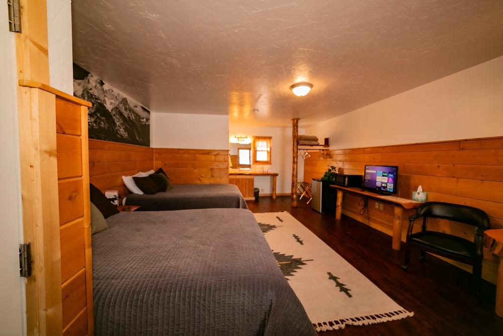 Inside cabin at site Chinook Winds Lodge