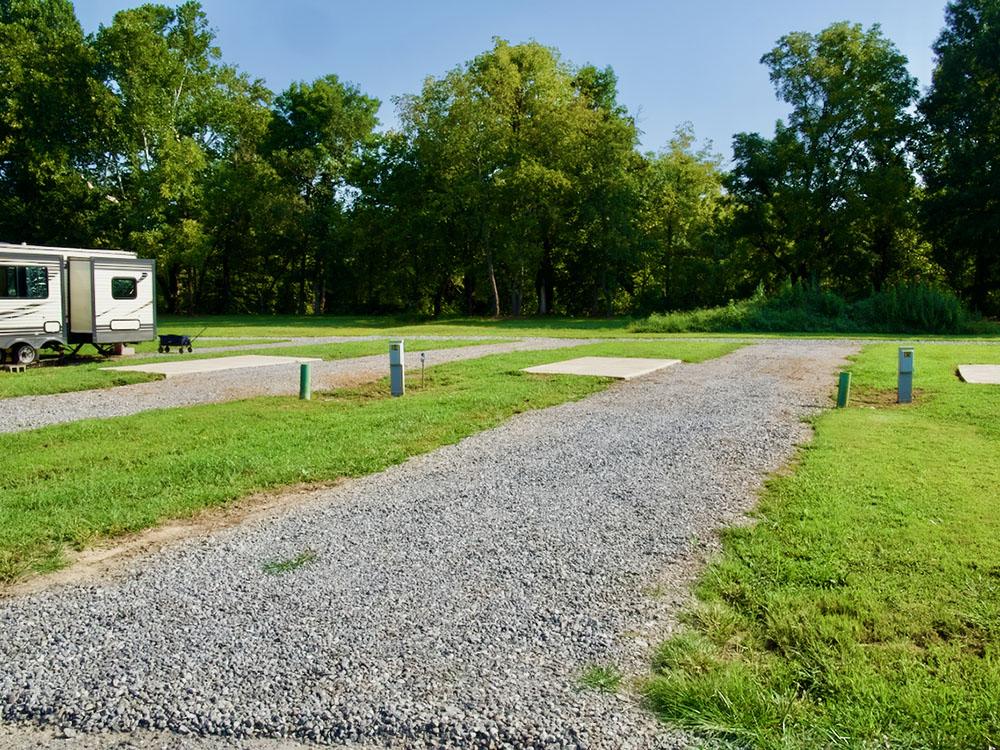 Gravel path at SMITH RIVER RV PARK