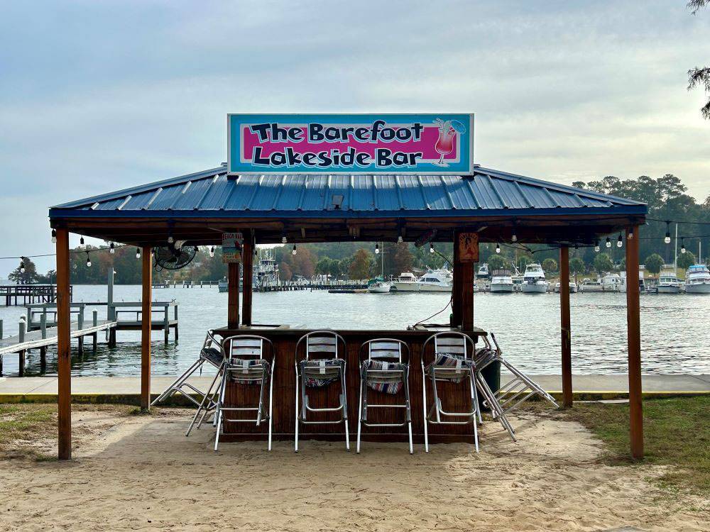 The Barefoot Lakeside Bar at Mill Creek Marina & Campground