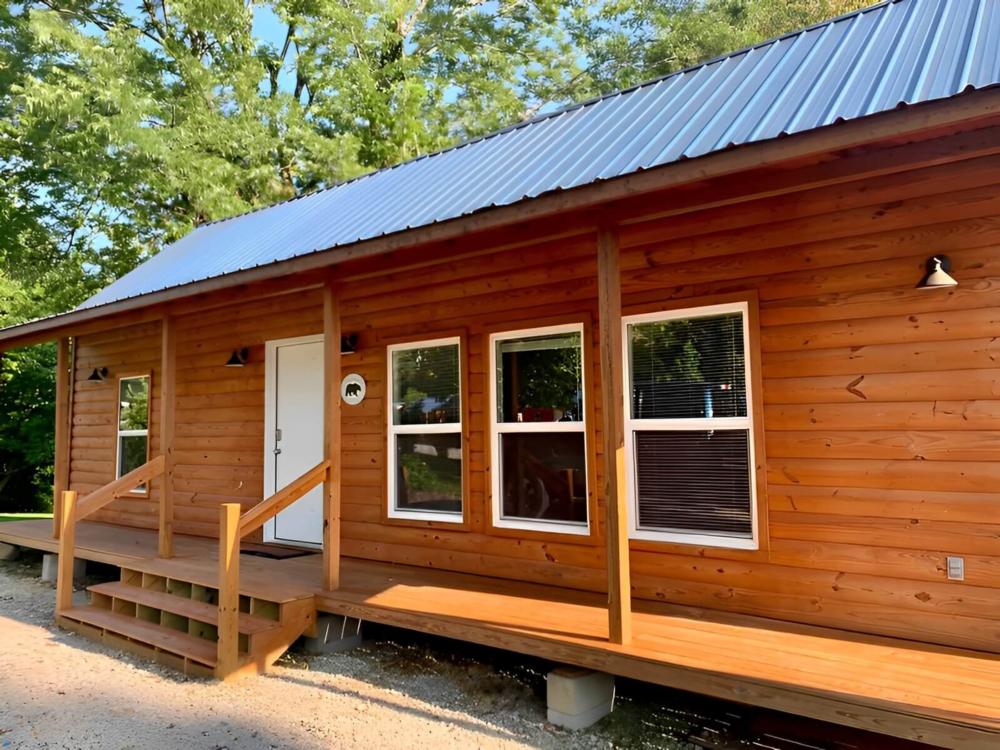 Cabin at site Black House Mountain Campground