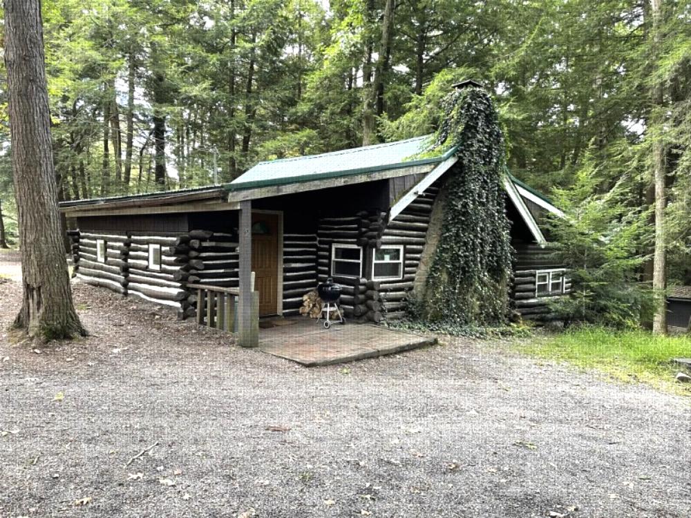 Cabin at site Hominy Ridge Cabins and Gift Shop