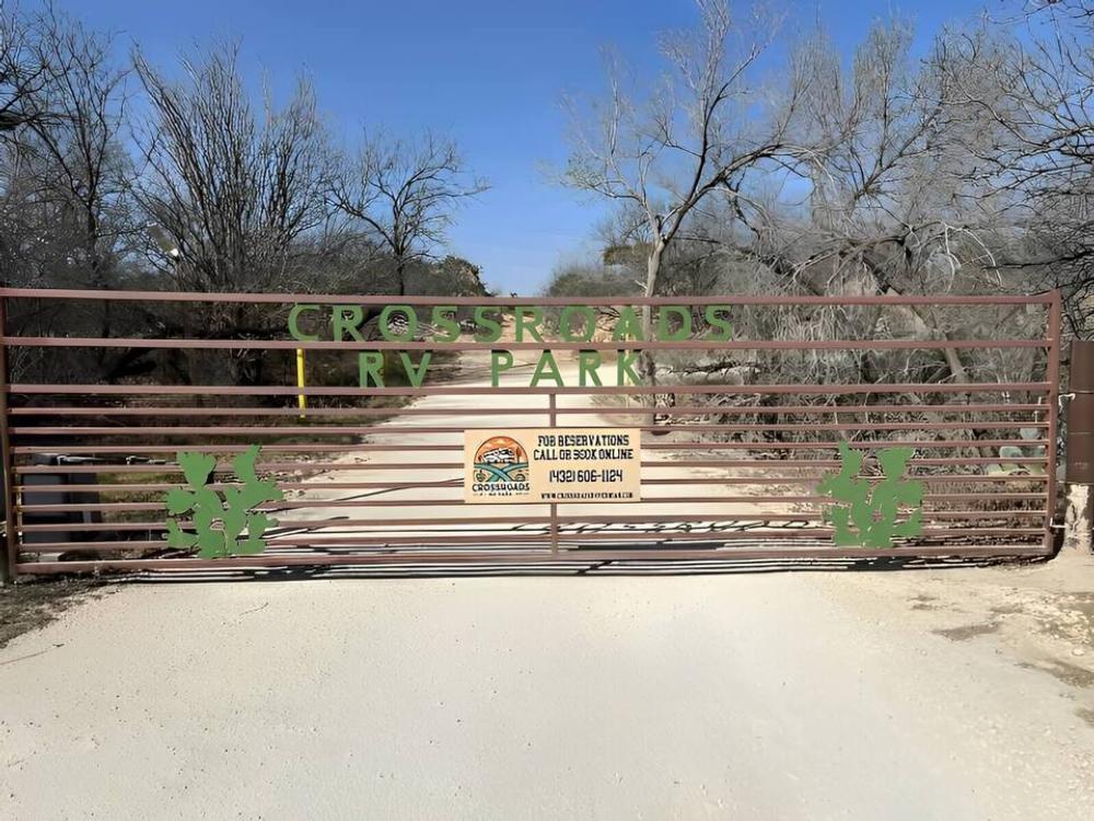 View of the entrance at Crossroads RV Park - Big Spring