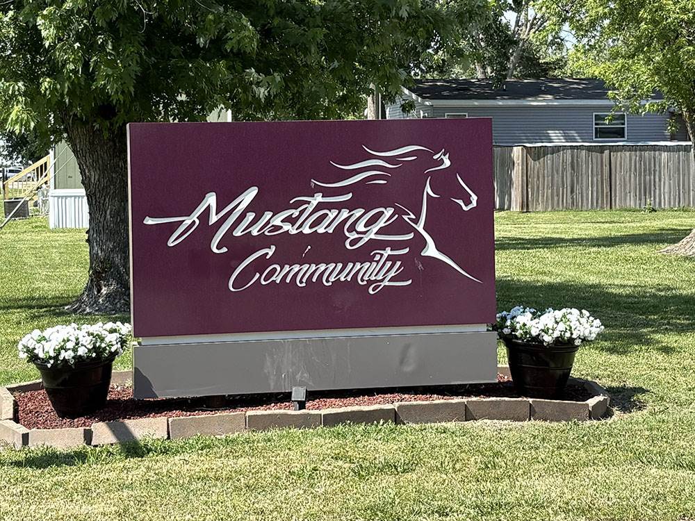 Mustang Community sign