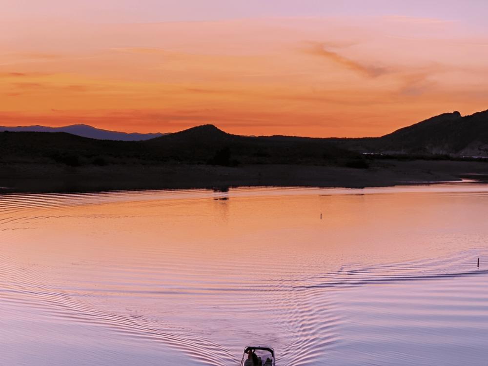 Water view at Sandy Beach at Yuba Lake
