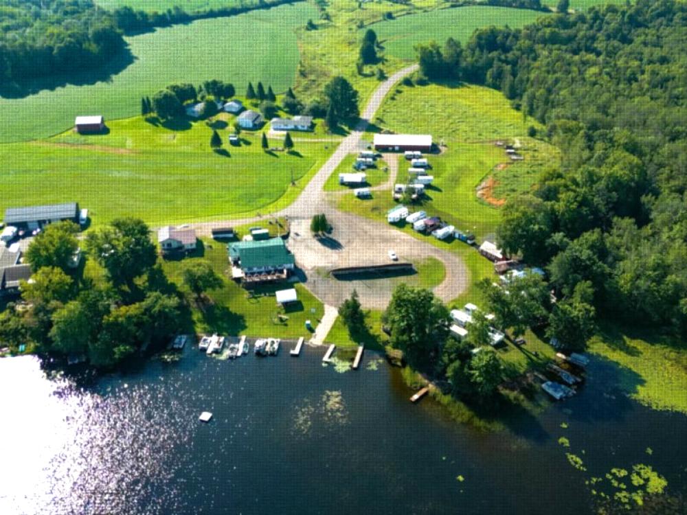Overhead view at site Hidden Shady Nook