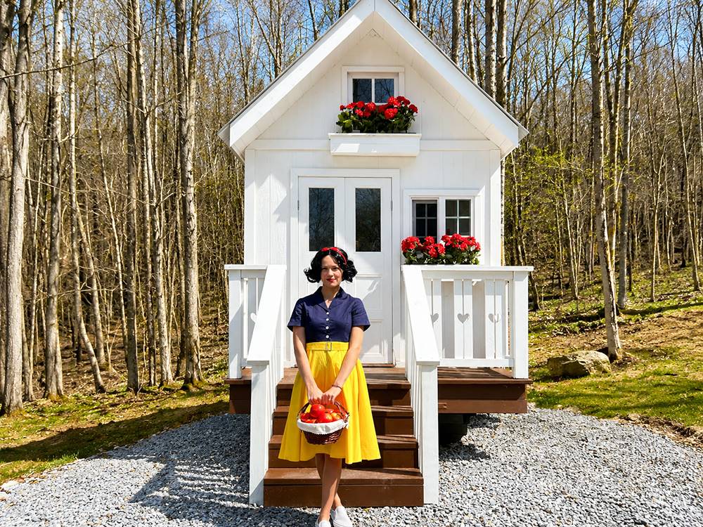 A woman dressed like Snow White