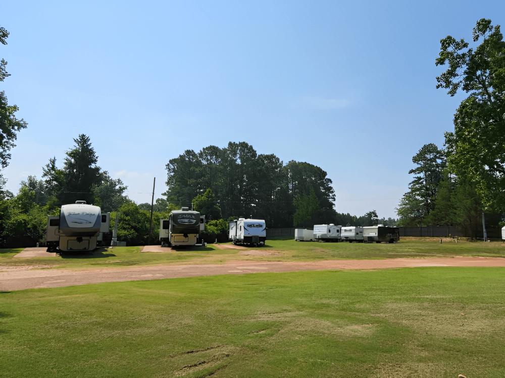 Parked RV's at Amazing Acres RV Park