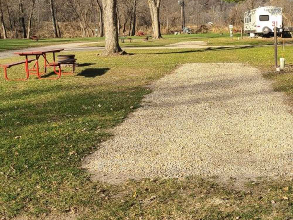 Table at site Red Barn Campground & Restaurant