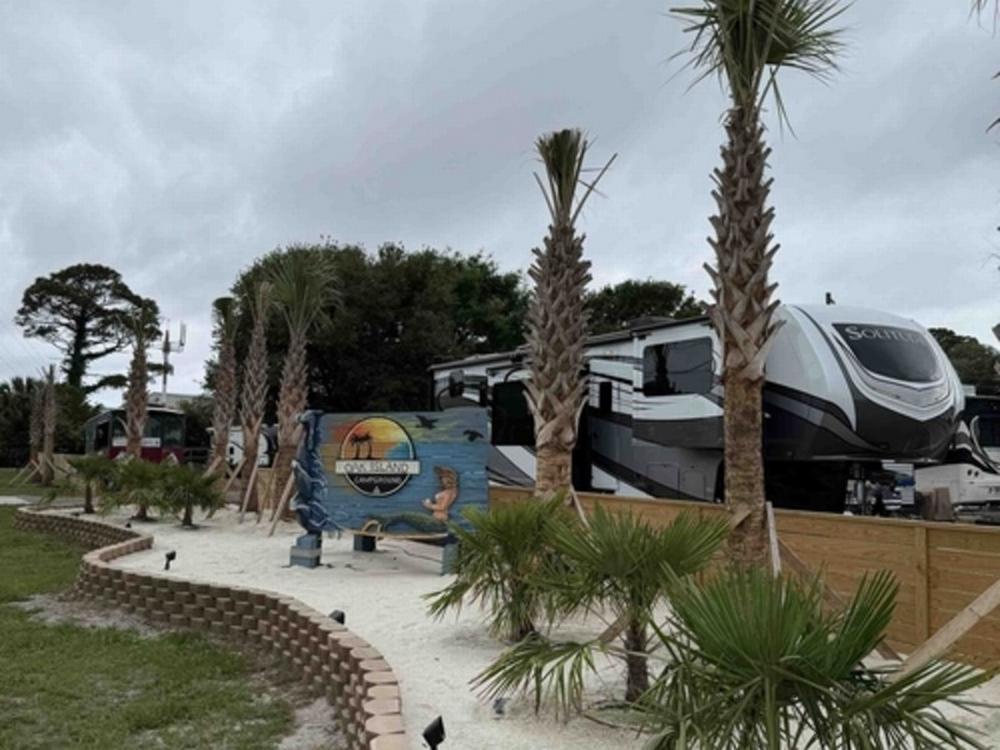 Welcome sign at site Oak Island Campground