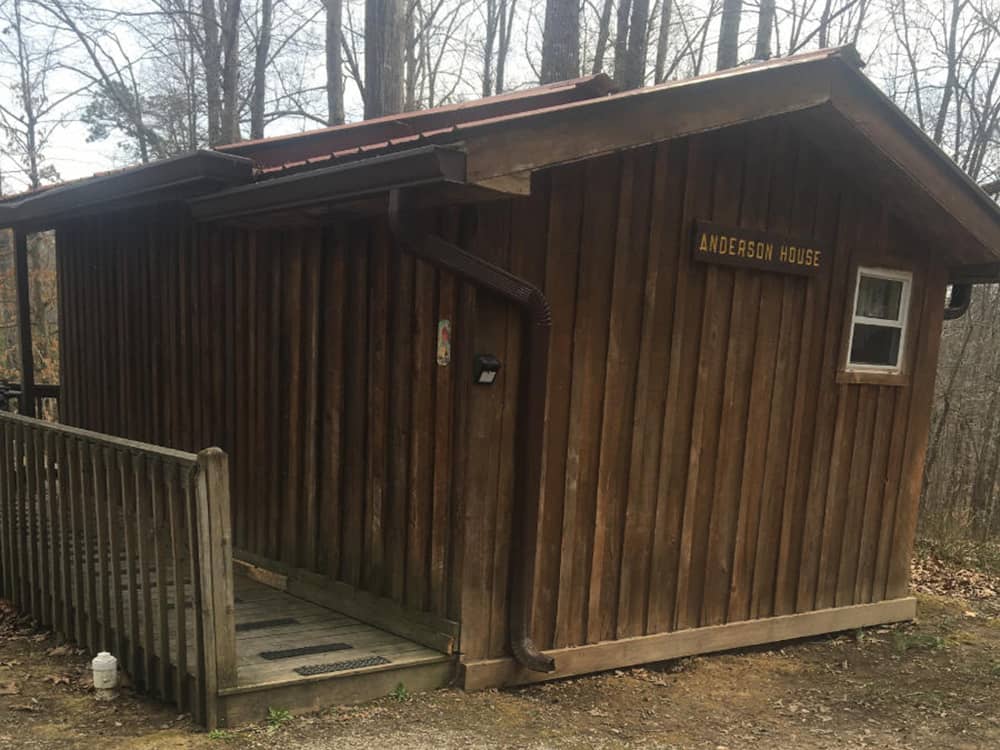 The front of the Anderson House