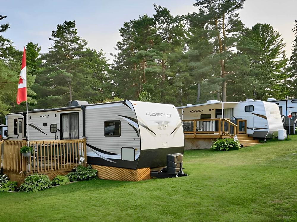 Bobcaygeon Shores Cottage Resort 2