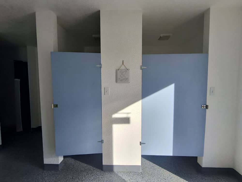 Private stalls in the restroom