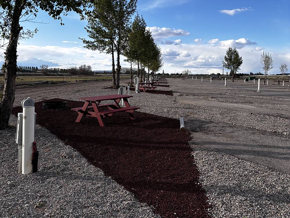Gravel sites with tables