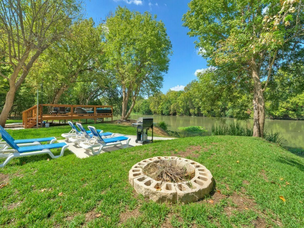 Lounge chairs by the water