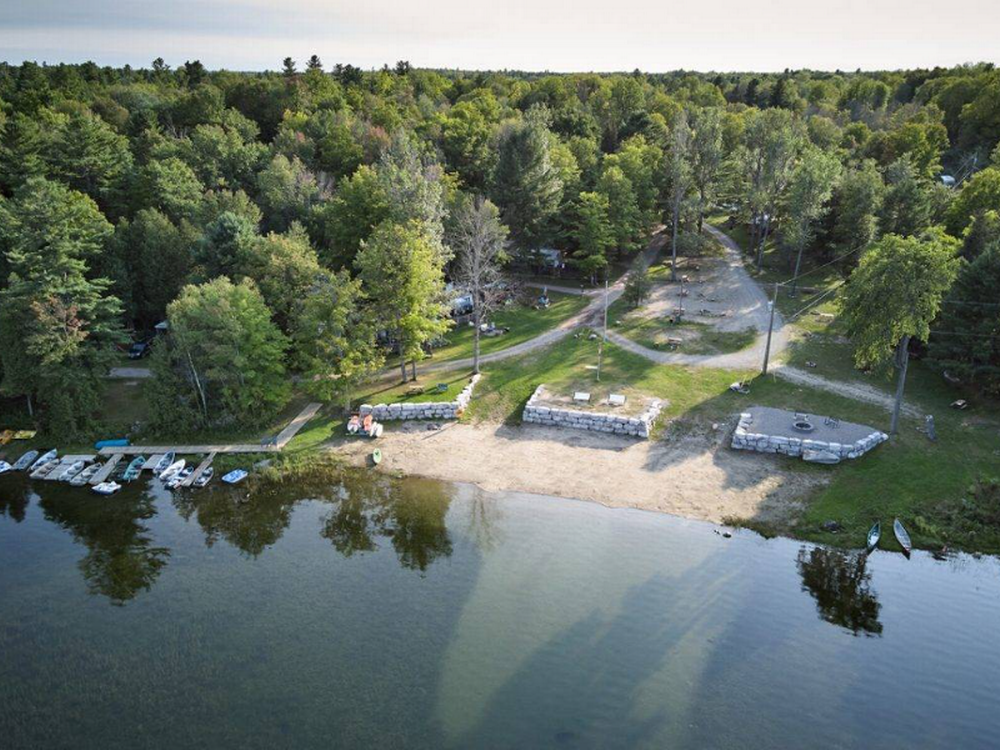 O'Reilly Lake Resort 2
