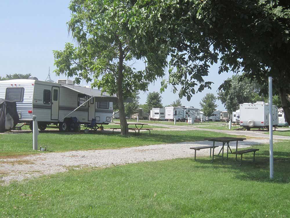 Trailer with picnic table at PINE GROVE RV PARK