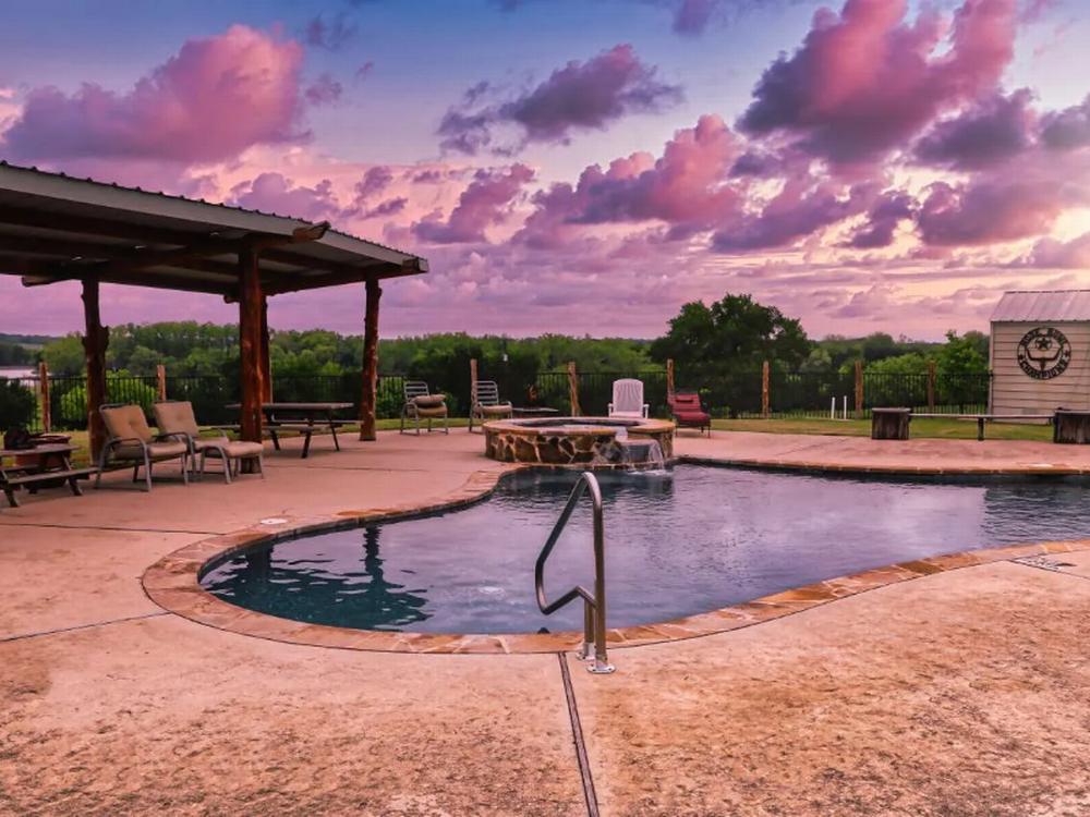 Pool at Lake Falling Star RV Resort