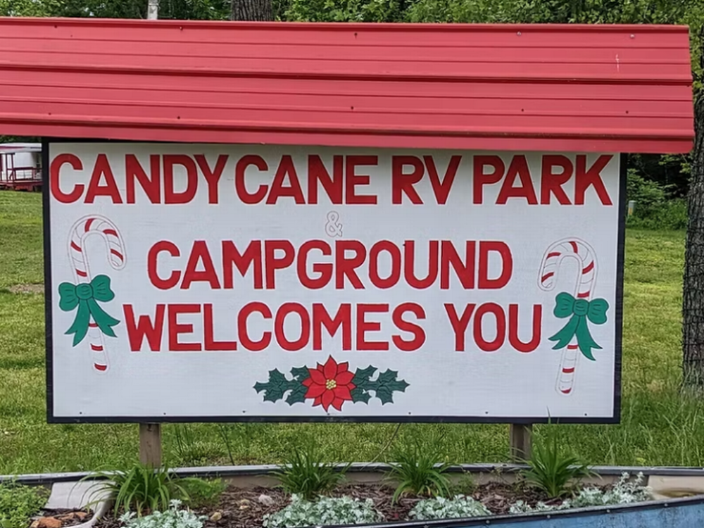 Park sign at Candy Cane RV Park