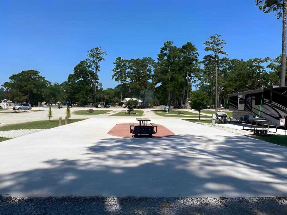 Panic table at Lakeview Park & Beach
