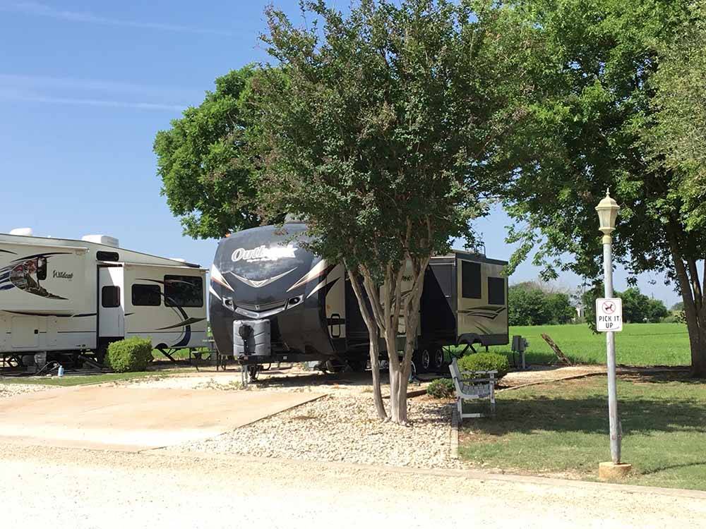 A couple of RV sites at NEW LIFE RV PARK