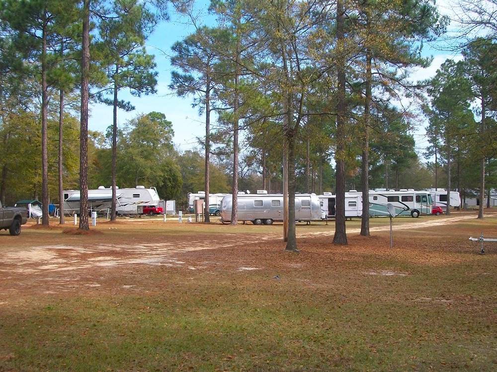 View of the campground at Edmund RV Park