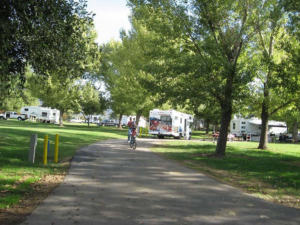 RVs and trailers at campground at SAN BERNARDINO COUNTY REGIONAL PARKS