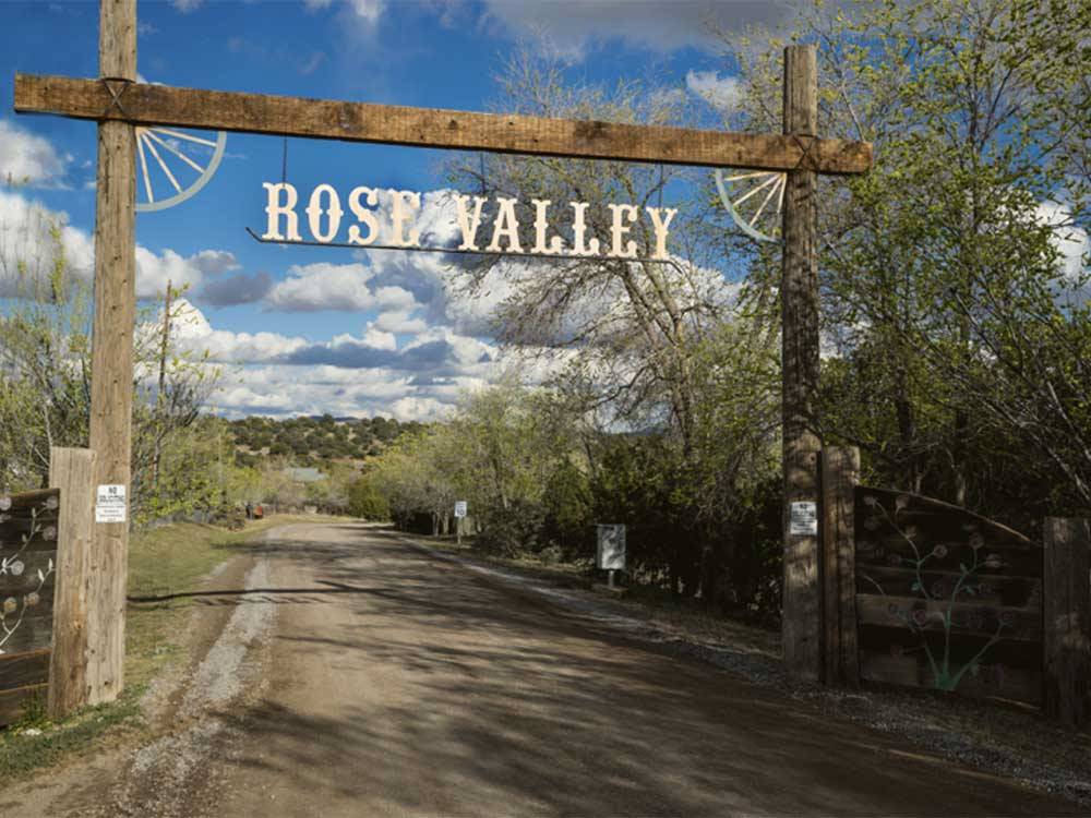 Sign leading into campground resort at ROSE VALLEY RV RANCH & CASITAS