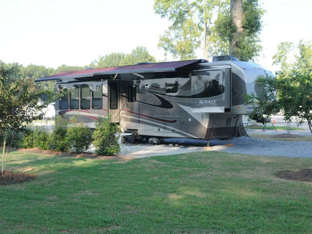 The fifth wheel trailer in an RV site at CAPITAL CITY RV PARK