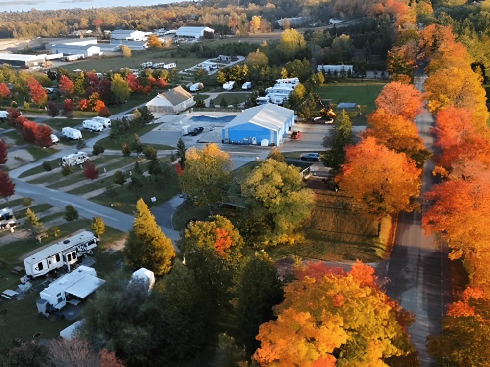 Area view at site Beantown Campground
