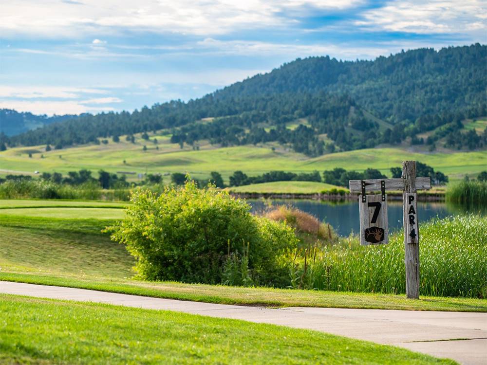 Par 7 golf course view nearby at Elkhorn Ridge RV Resort & Cabins